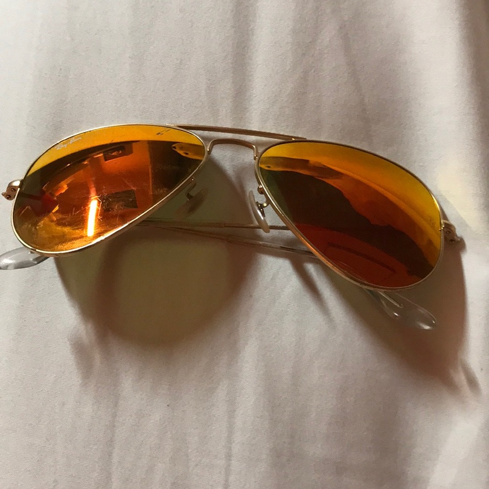 Ray-Ban Mirrored Aviator sunglasses